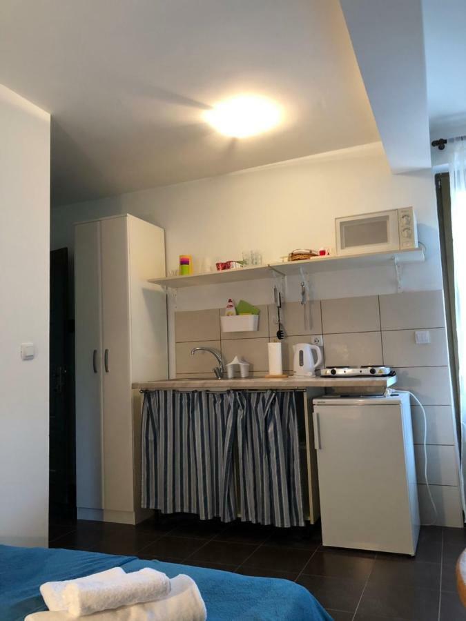 Apartmani Petrija Prčanj Екстериор снимка
